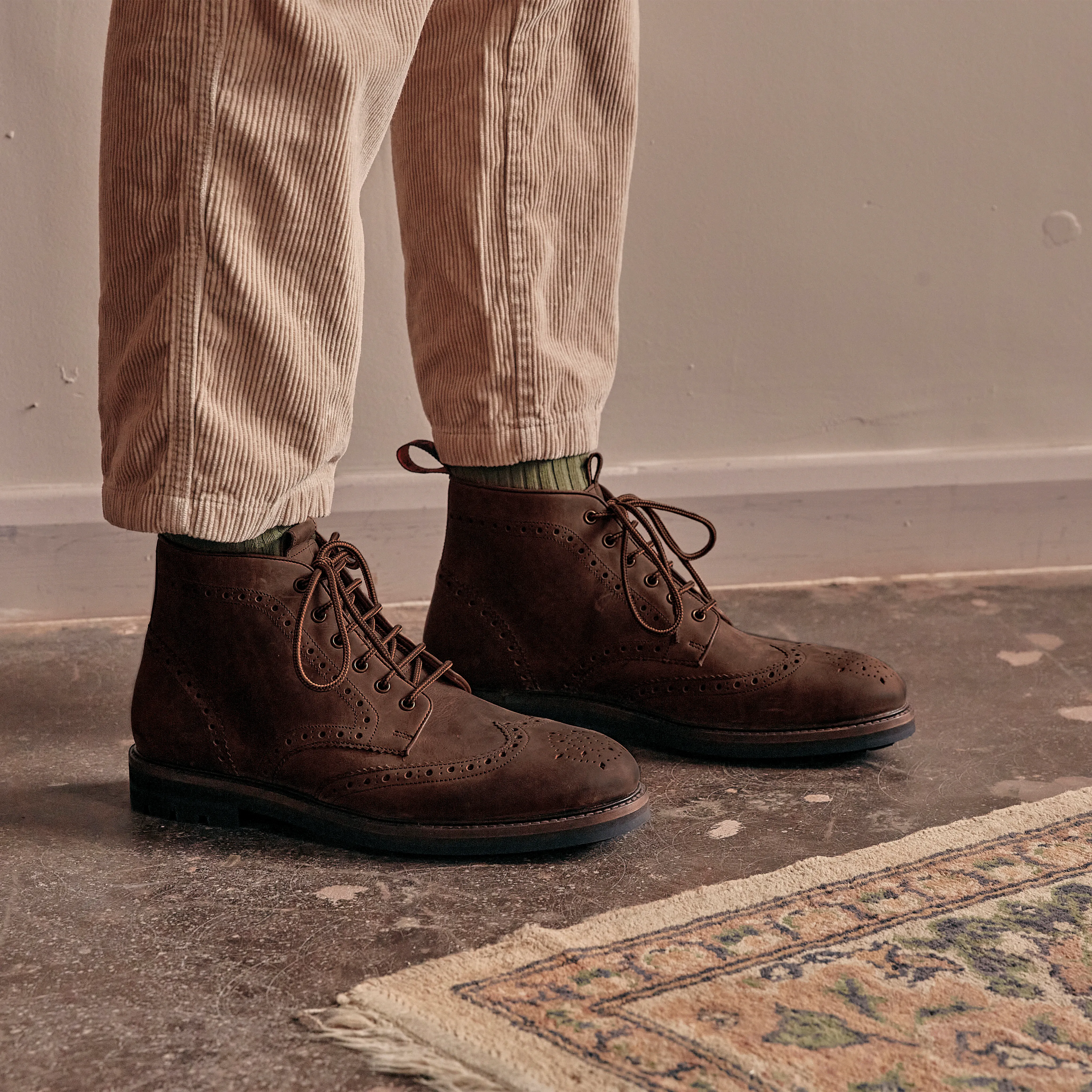 BAYLEY // ACACIA DISTRESSED