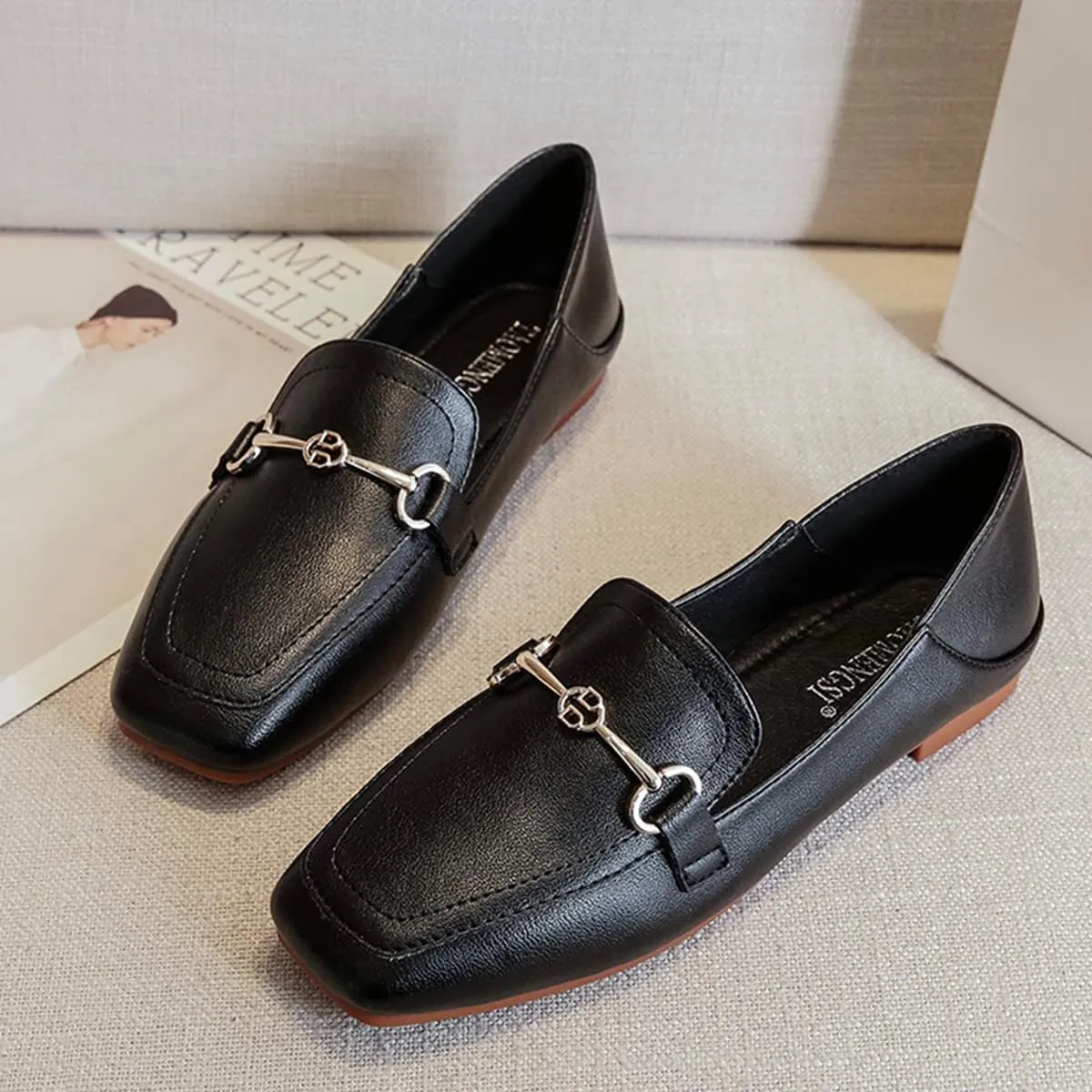 JOEupin Women's Penny Loafers Comfort Slip On Casual Flat Shoes Classic Walking Business Office Shoes