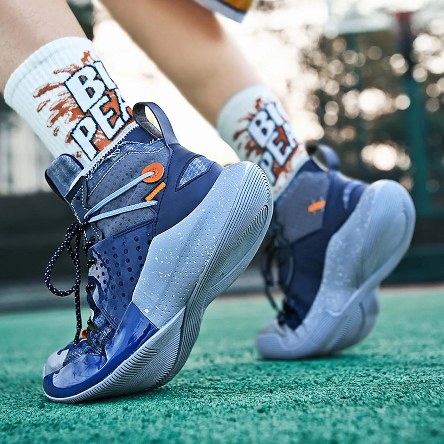 Mens Mesh Fabric Breathable High Top Lace Up Basketball Shoes Rubber Sole High Elasticity Running Shoes Anti Slip and Wear Resistant Mountaineering Shoes Badminton Sports Shoes Tennis Shot Put Shoes